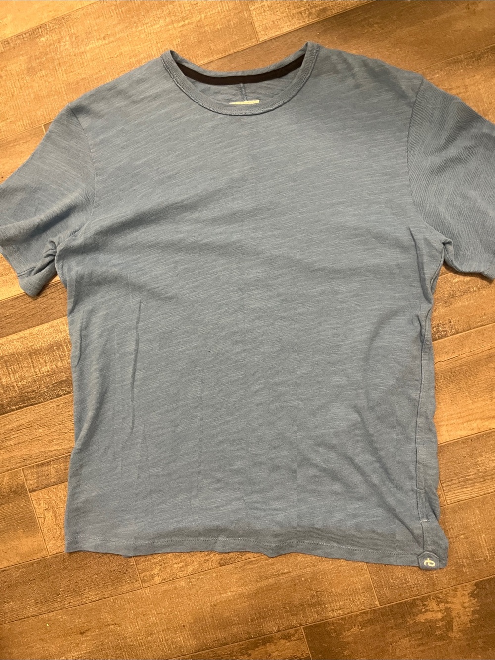 rag & bone Short Sleeve Factory Distressed Crewneck Tee in Blue
